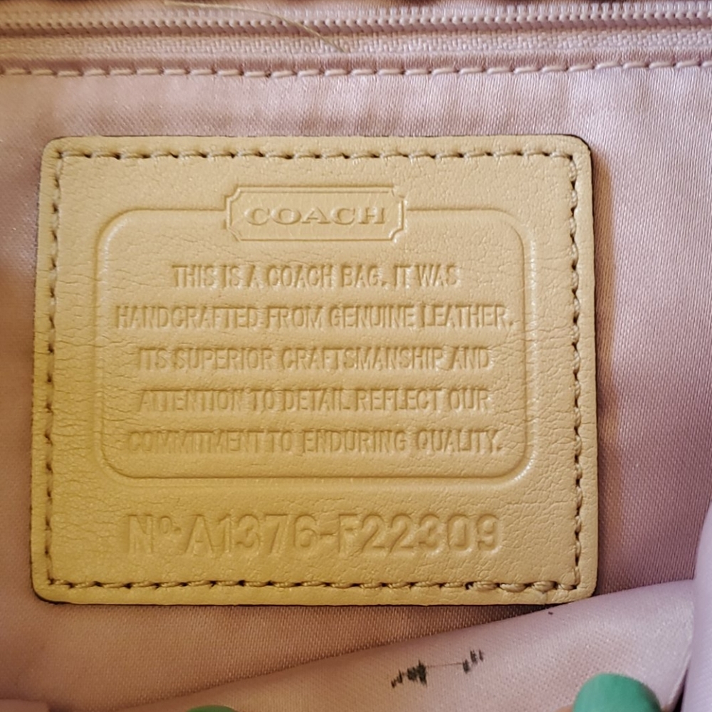 Authentic Coach Purse - Picture 3 of 4